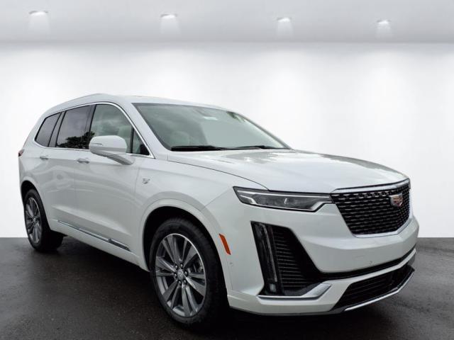 new 2025 Cadillac XT6 car, priced at $64,565