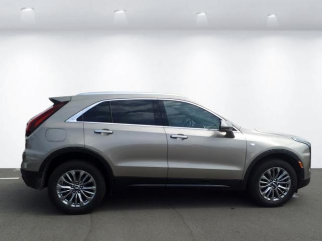 new 2025 Cadillac XT4 car, priced at $45,365