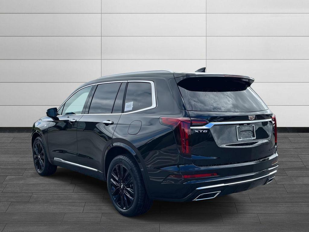 new 2025 Cadillac XT6 car, priced at $54,193