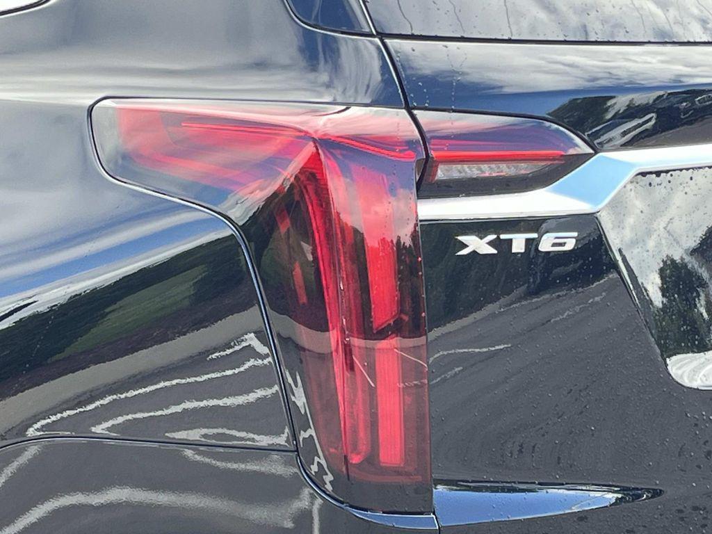new 2025 Cadillac XT6 car, priced at $54,193