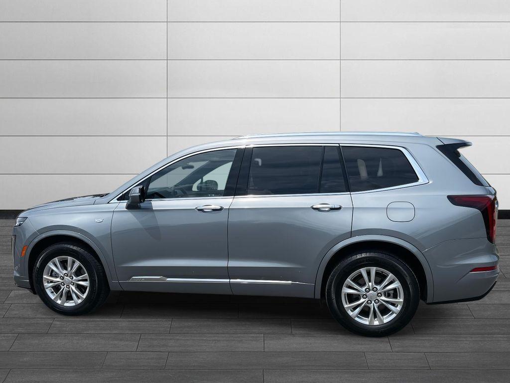 used 2025 Cadillac XT6 car, priced at $44,991