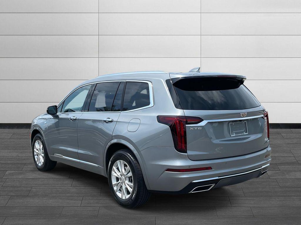 used 2025 Cadillac XT6 car, priced at $44,991
