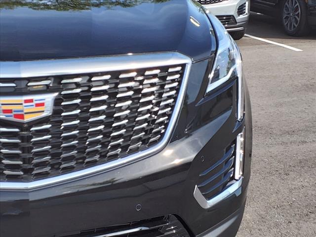 new 2024 Cadillac XT5 car, priced at $55,690