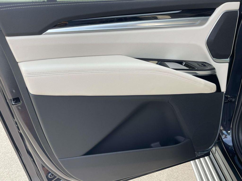 new 2026 Cadillac Escalade ESV car, priced at $115,165
