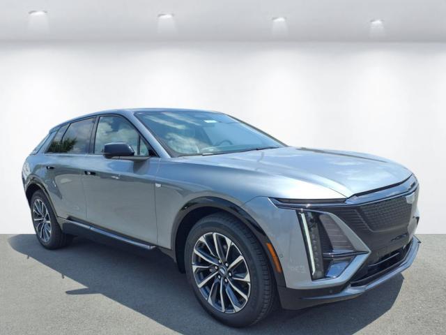 new 2025 Cadillac LYRIQ car, priced at $69,090