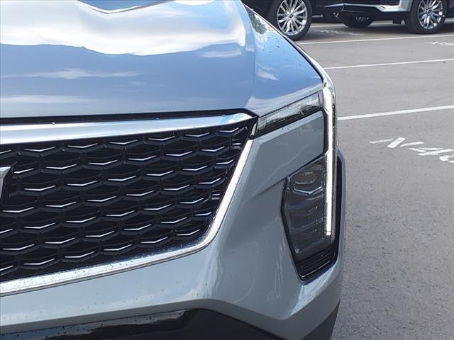 new 2025 Cadillac XT4 car, priced at $43,190