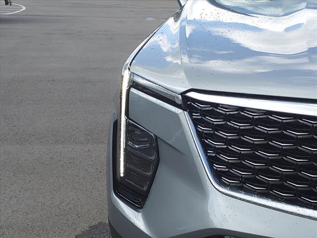 new 2025 Cadillac XT4 car, priced at $43,190