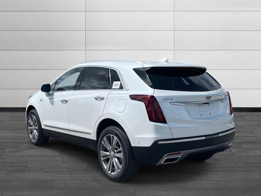 new 2025 Cadillac XT5 car, priced at $59,535