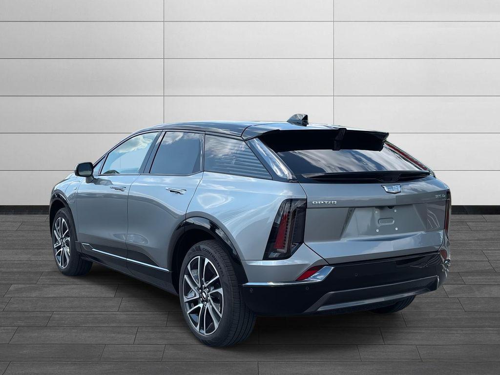 new 2025 Cadillac OPTIQ car, priced at $56,215