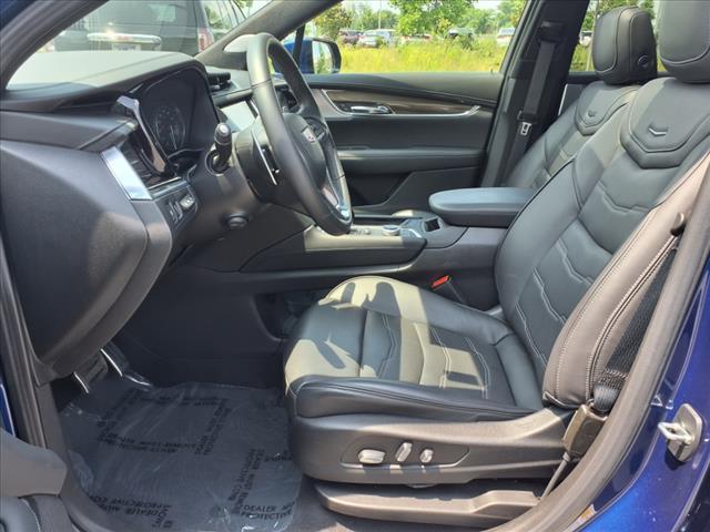 used 2023 Cadillac XT6 car, priced at $48,990