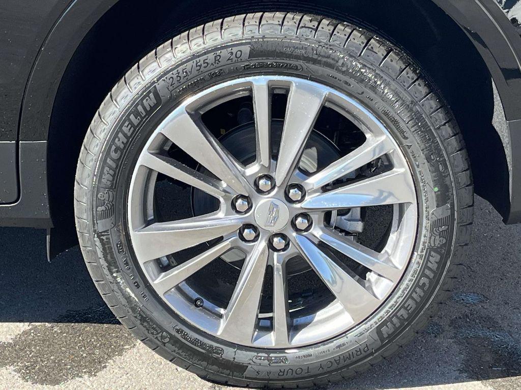 new 2025 Cadillac XT5 car, priced at $58,290