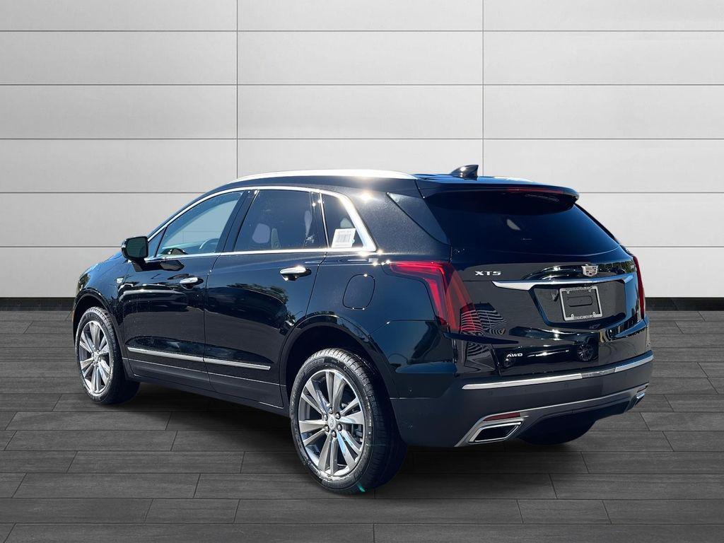 new 2025 Cadillac XT5 car, priced at $58,290