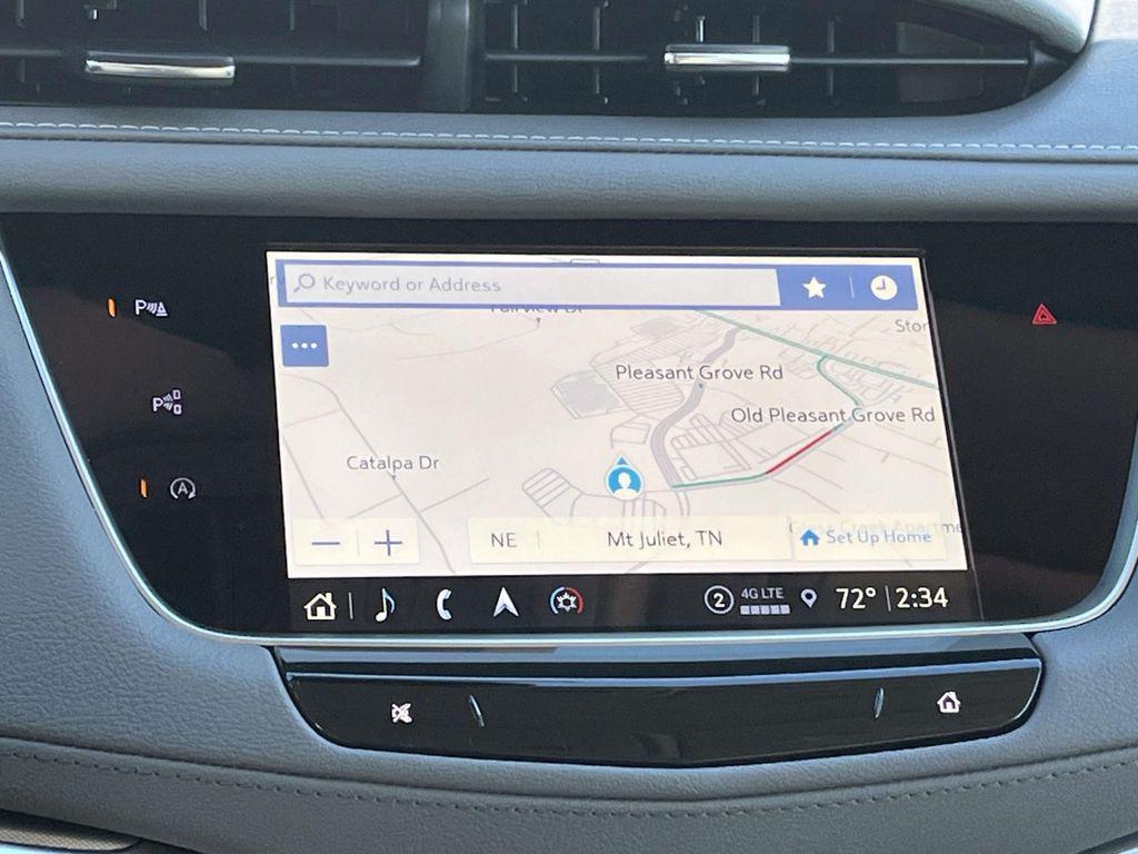 new 2025 Cadillac XT5 car, priced at $58,290