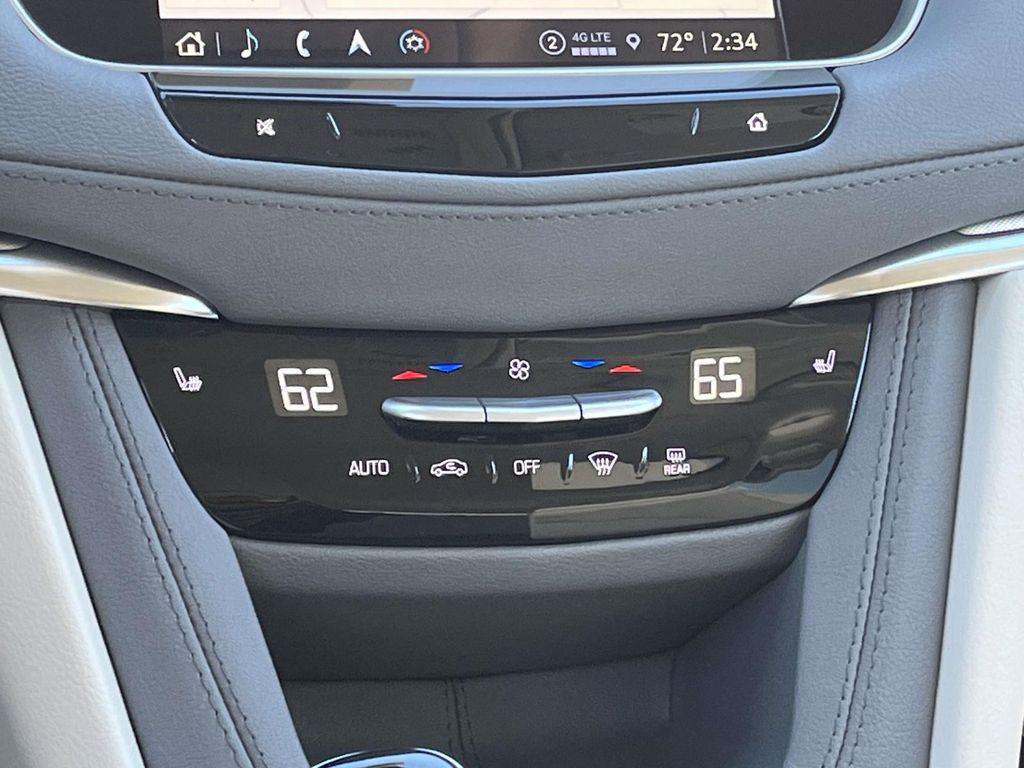 new 2025 Cadillac XT5 car, priced at $58,290