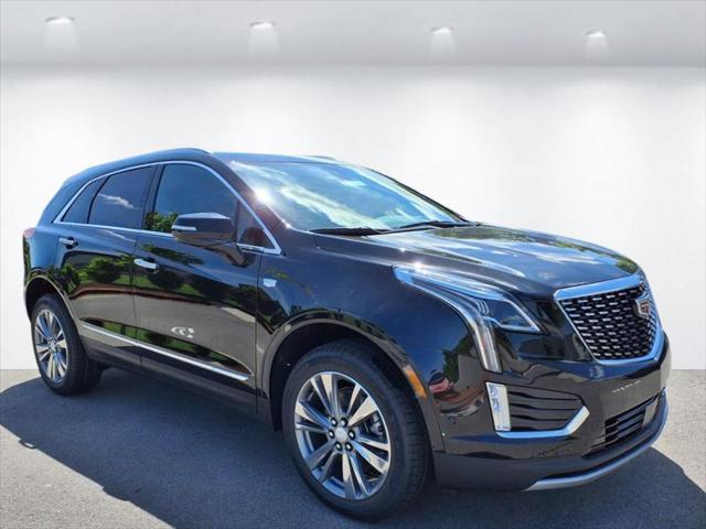 new 2025 Cadillac XT5 car, priced at $56,290