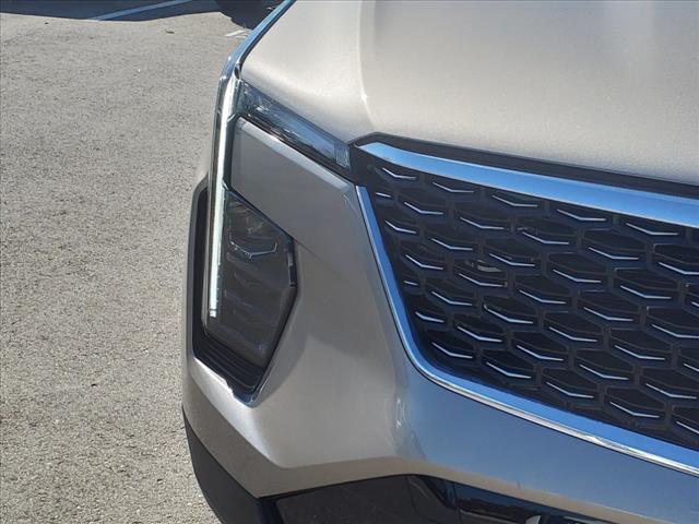 new 2025 Cadillac XT4 car, priced at $45,365