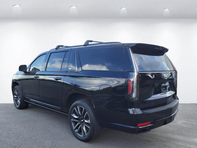 used 2022 Cadillac Escalade ESV car, priced at $65,990