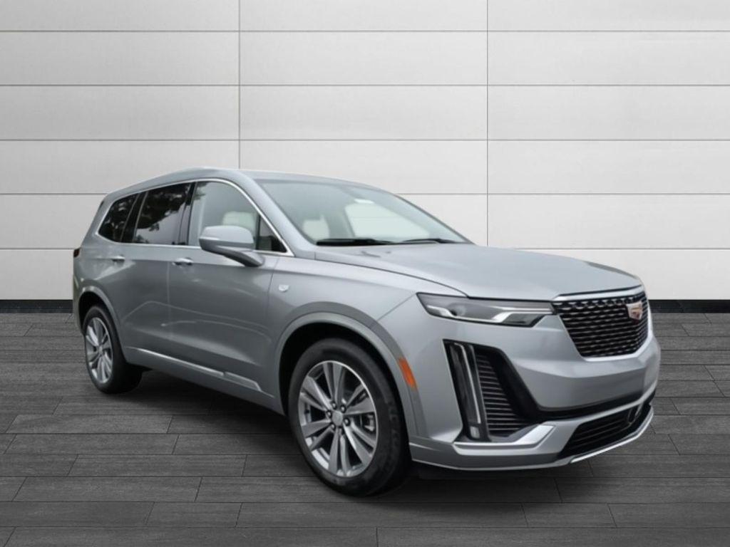 new 2025 Cadillac XT6 car, priced at $61,340