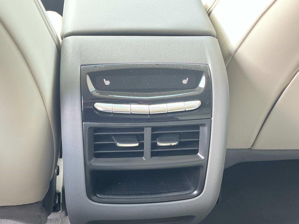 new 2025 Cadillac XT5 car, priced at $58,090