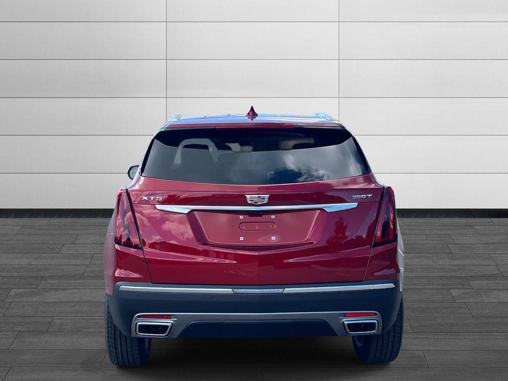 new 2025 Cadillac XT5 car, priced at $58,090