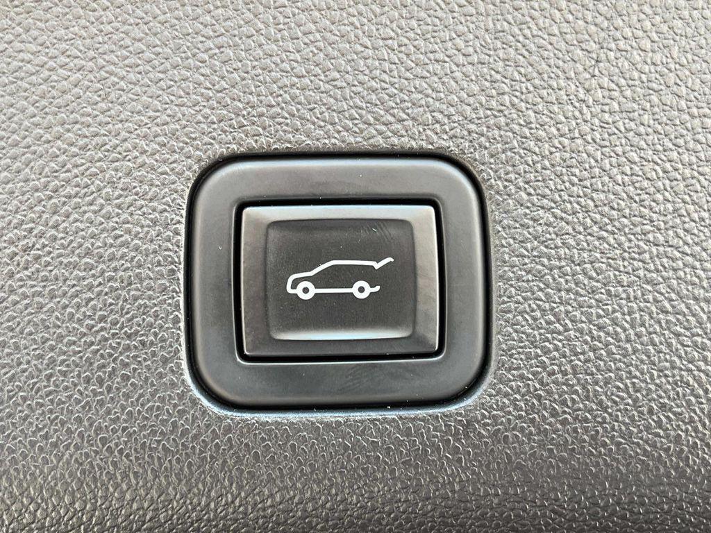 used 2021 Cadillac Escalade car, priced at $57,990