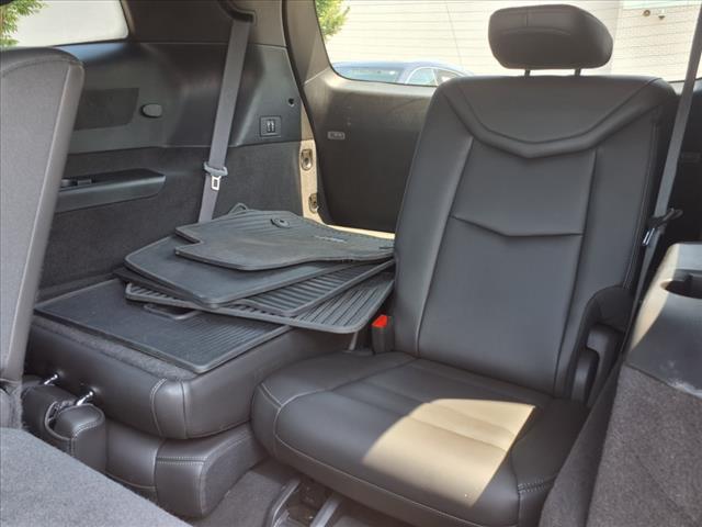 used 2023 Cadillac XT6 car, priced at $40,990