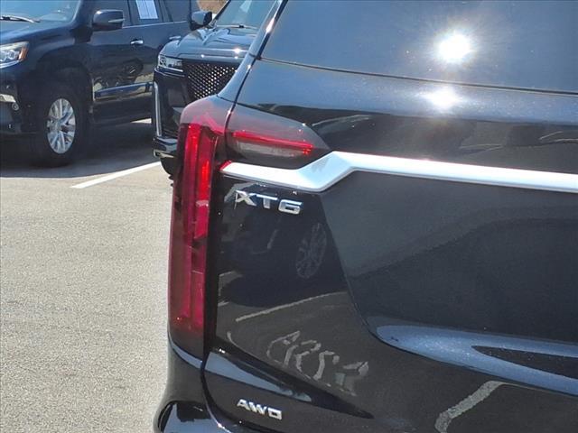 used 2023 Cadillac XT6 car, priced at $40,990