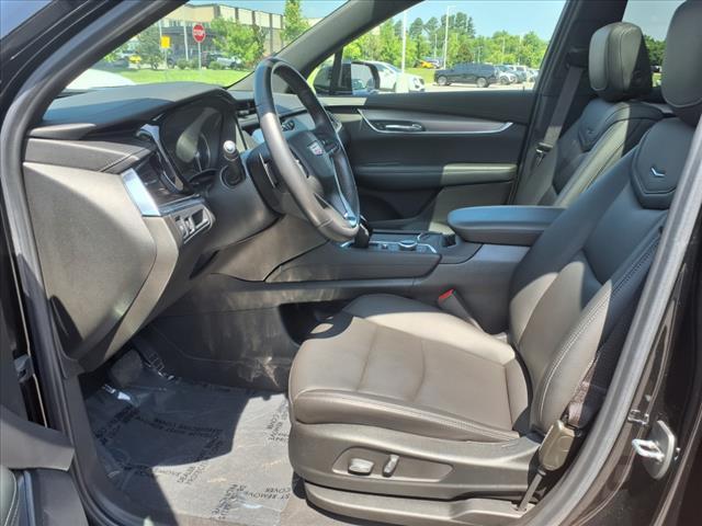 used 2023 Cadillac XT6 car, priced at $40,990