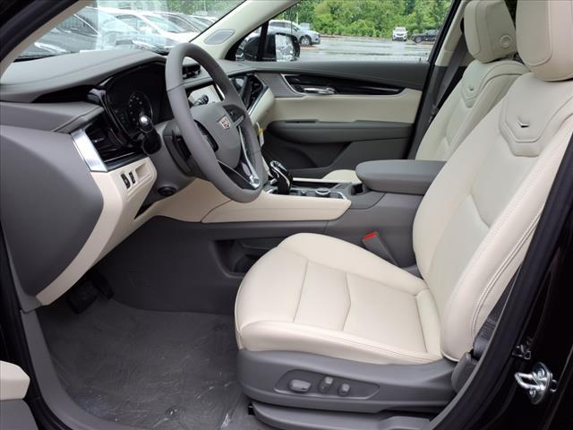 new 2025 Cadillac XT6 car, priced at $58,315