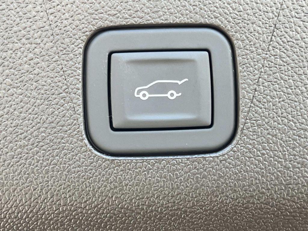 new 2026 Cadillac Escalade ESV car, priced at $119,365