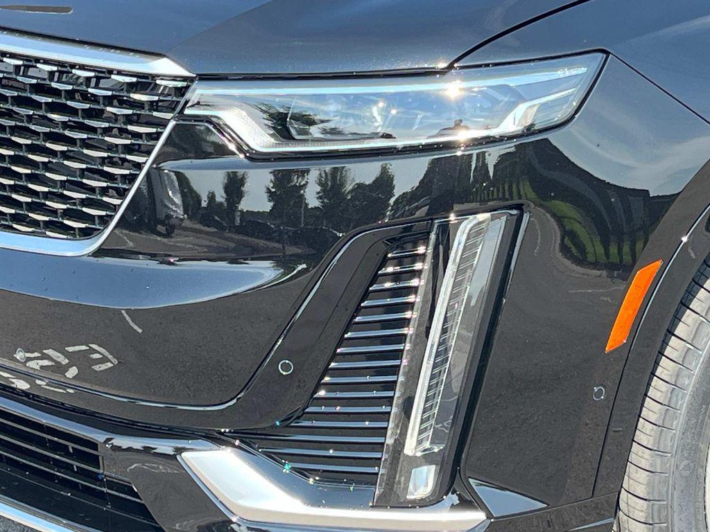 new 2025 Cadillac XT6 car, priced at $68,465