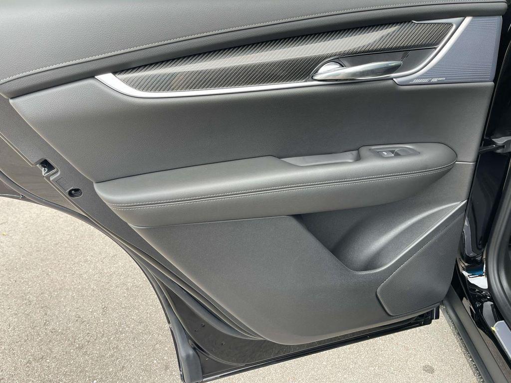 new 2025 Cadillac XT6 car, priced at $70,465