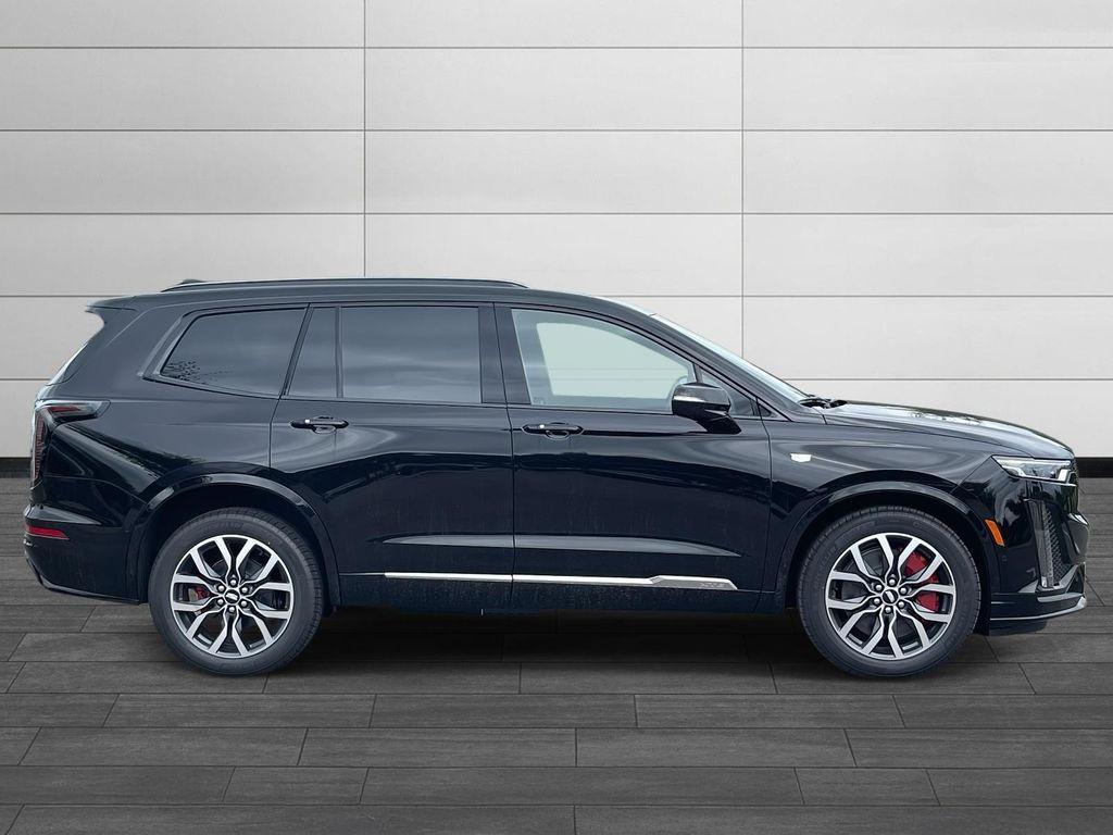 new 2025 Cadillac XT6 car, priced at $70,465