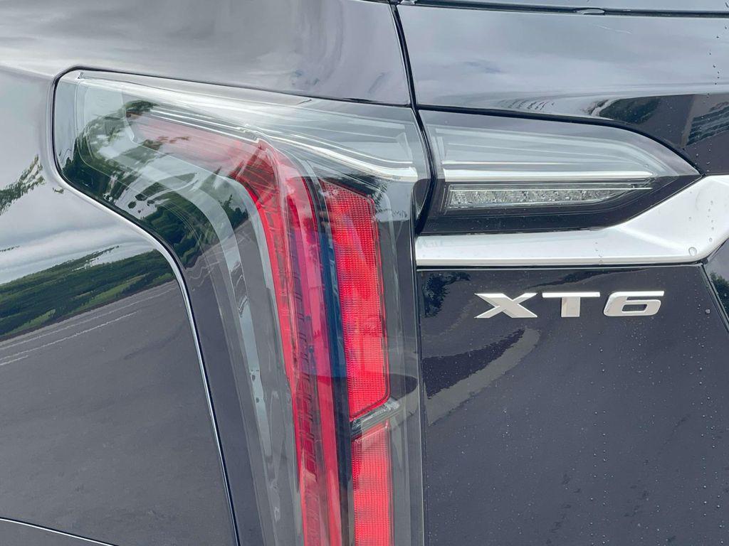new 2025 Cadillac XT6 car, priced at $70,465