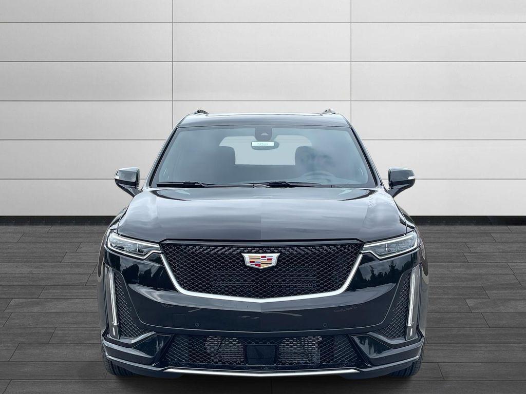 new 2025 Cadillac XT6 car, priced at $70,465