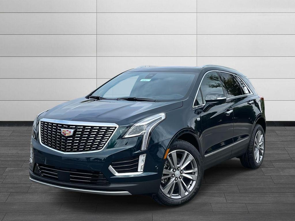new 2025 Cadillac XT5 car, priced at $59,490