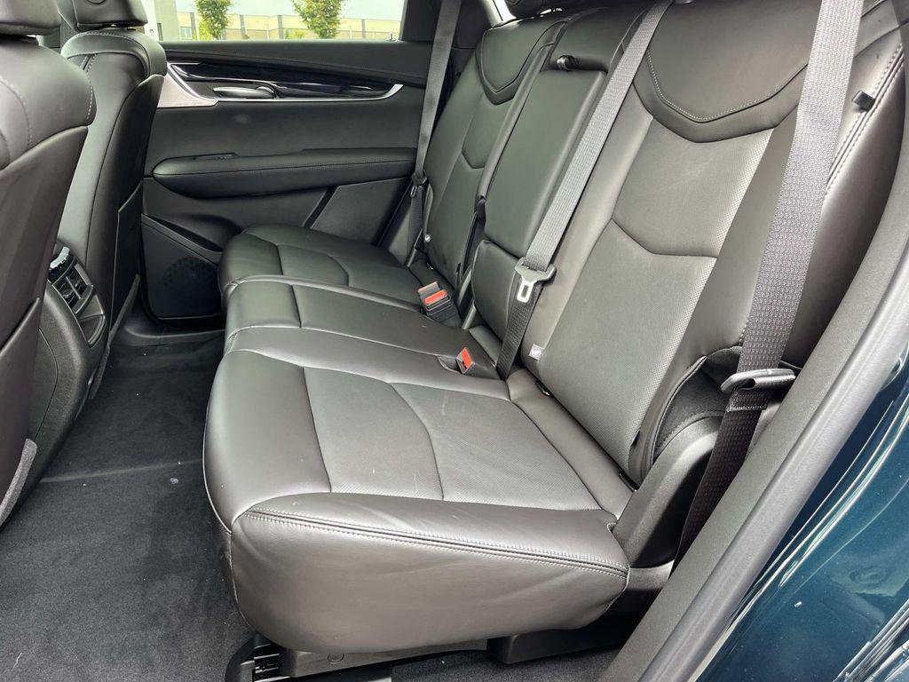 new 2025 Cadillac XT5 car, priced at $59,490