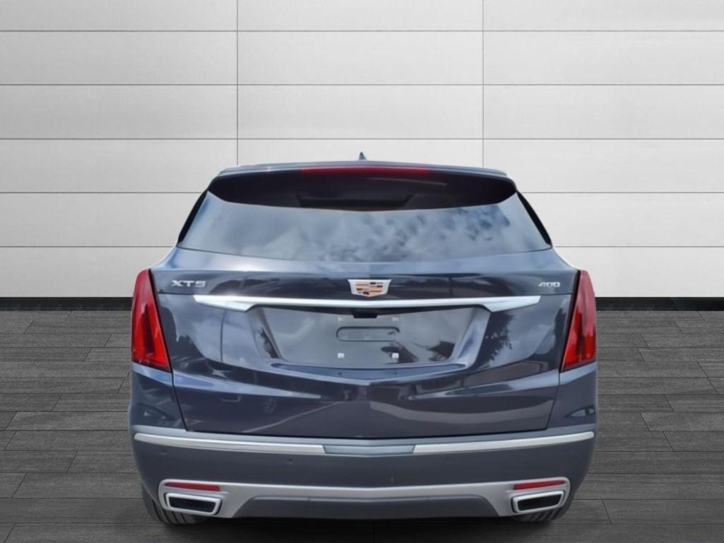 new 2025 Cadillac XT5 car, priced at $57,190