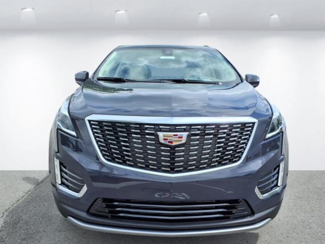 new 2025 Cadillac XT5 car, priced at $57,190