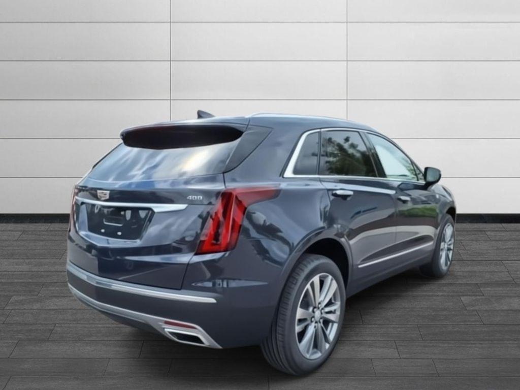 new 2025 Cadillac XT5 car, priced at $57,190