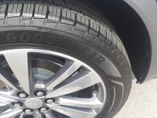 used 2021 Cadillac XT6 car, priced at $31,990