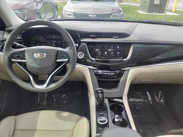 used 2021 Cadillac XT6 car, priced at $32,990