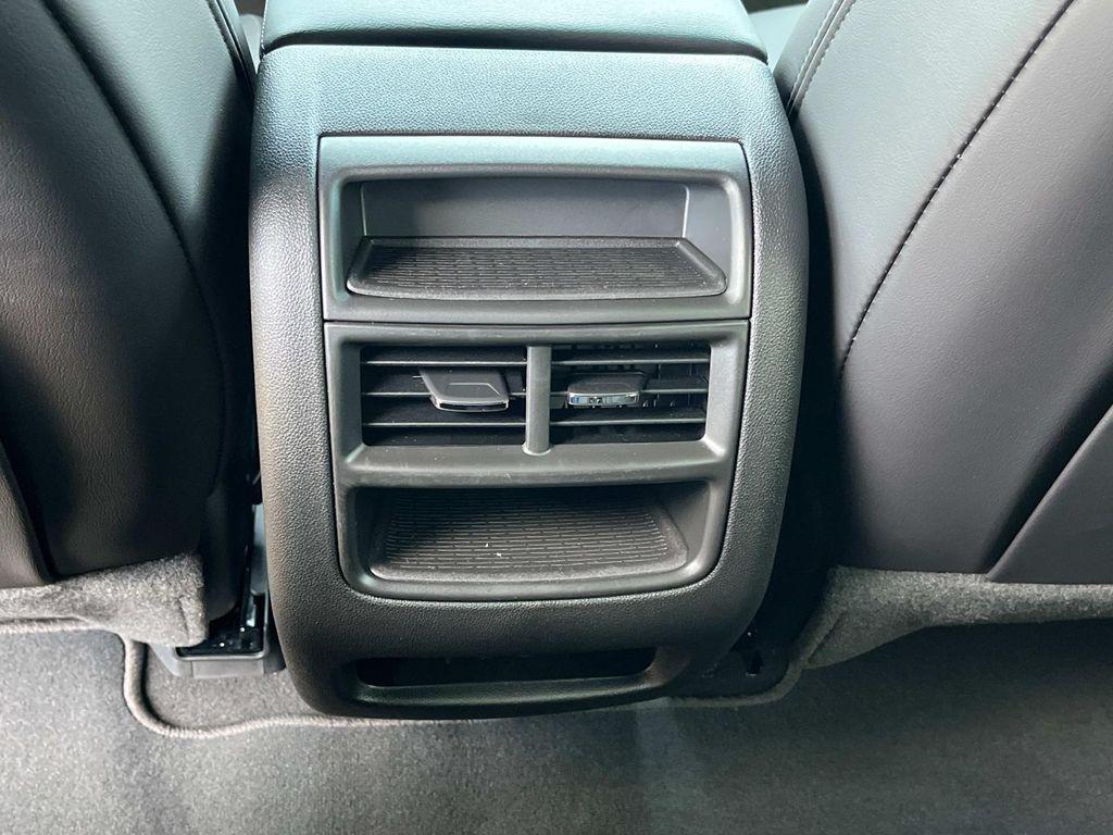 new 2025 Cadillac XT5 car, priced at $56,290