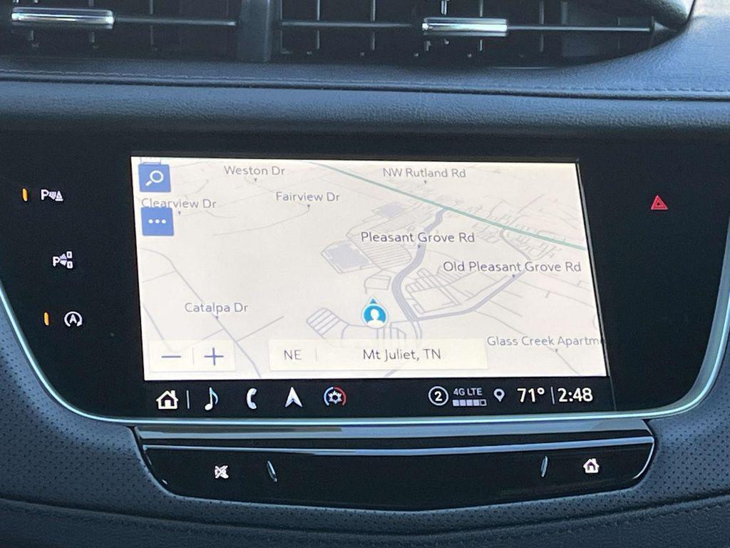 new 2025 Cadillac XT5 car, priced at $57,665