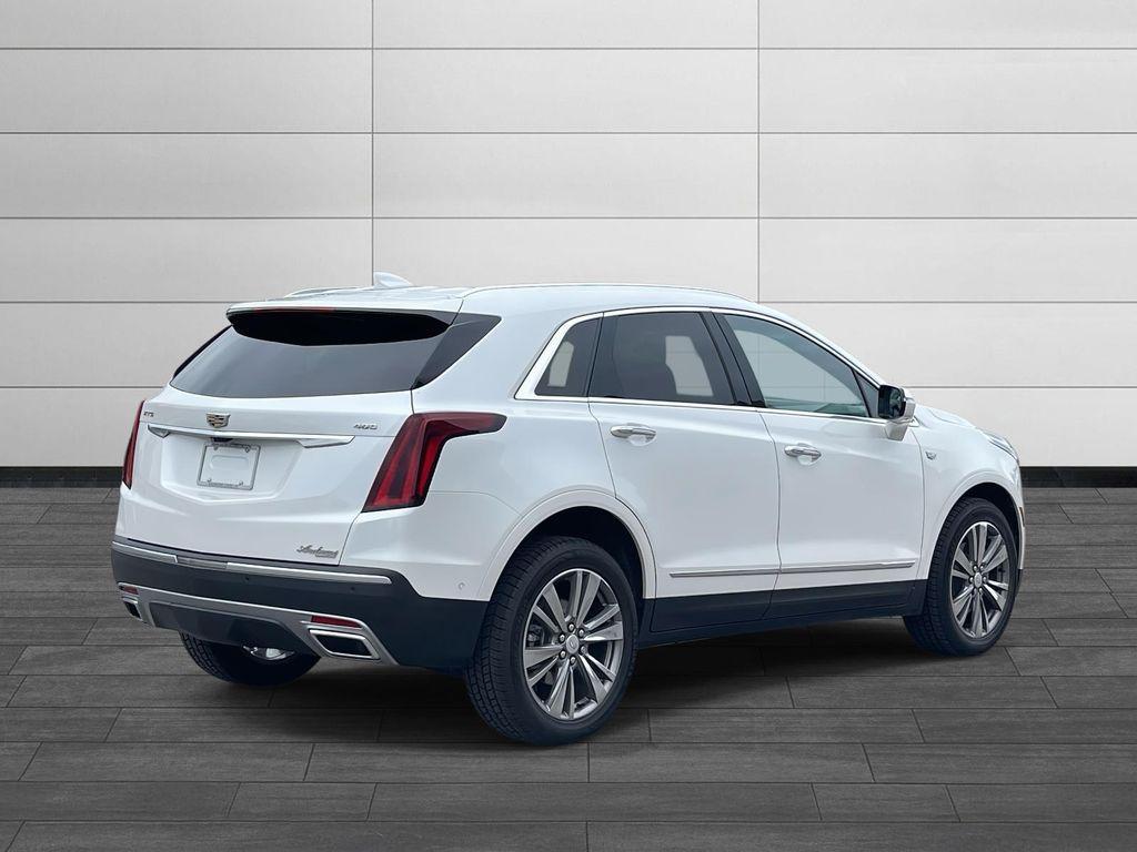 used 2021 Cadillac XT5 car, priced at $34,992