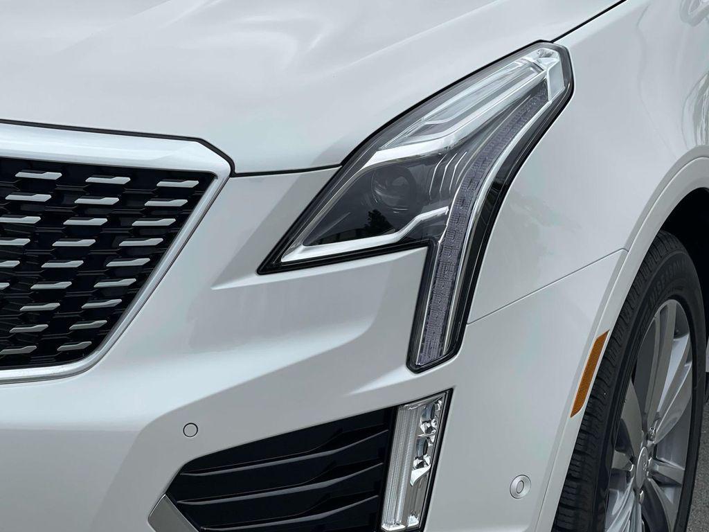 used 2021 Cadillac XT5 car, priced at $34,992