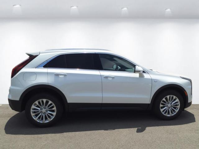 new 2024 Cadillac XT4 car, priced at $44,715