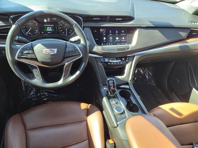 used 2021 Cadillac XT5 car, priced at $25,290