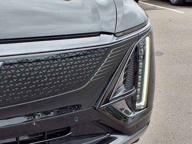 new 2025 Cadillac LYRIQ car, priced at $61,215