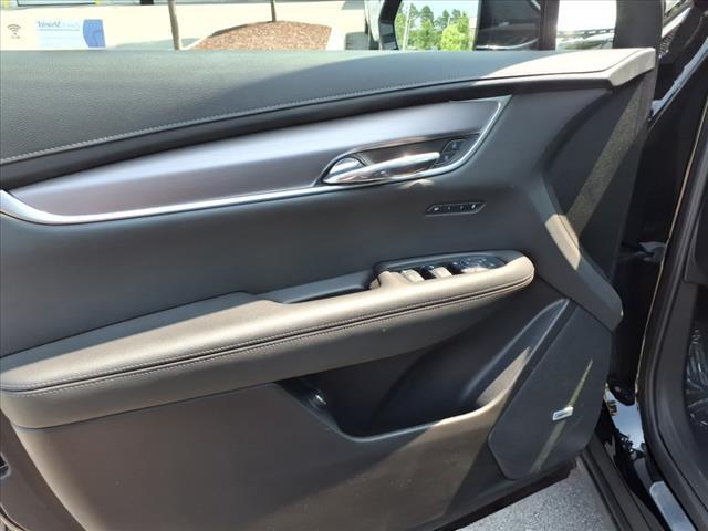 used 2023 Cadillac XT6 car, priced at $39,990